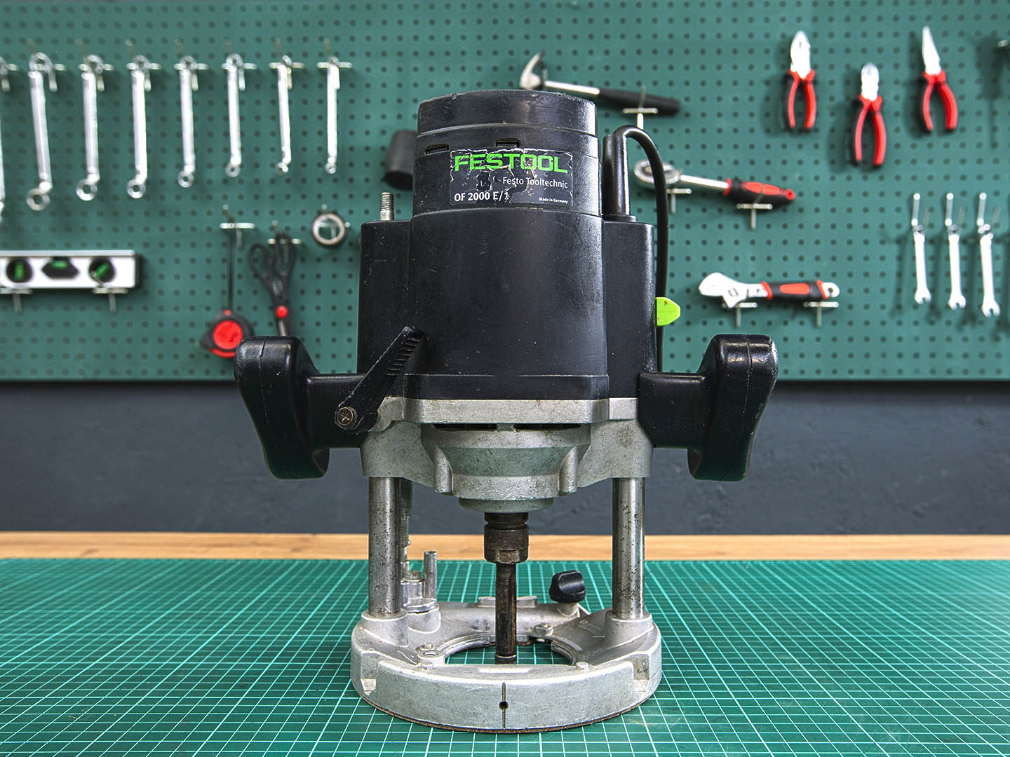 Фрезер Festool OF 2000 E  (07-04082)