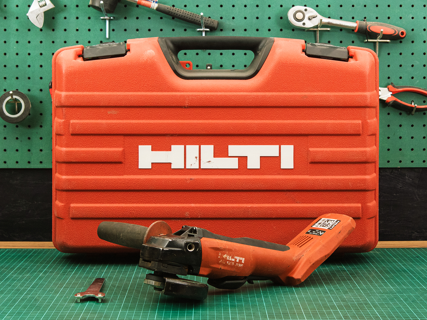 УШМ (болгарка) Hilti AG 125-A36  (01-17113)