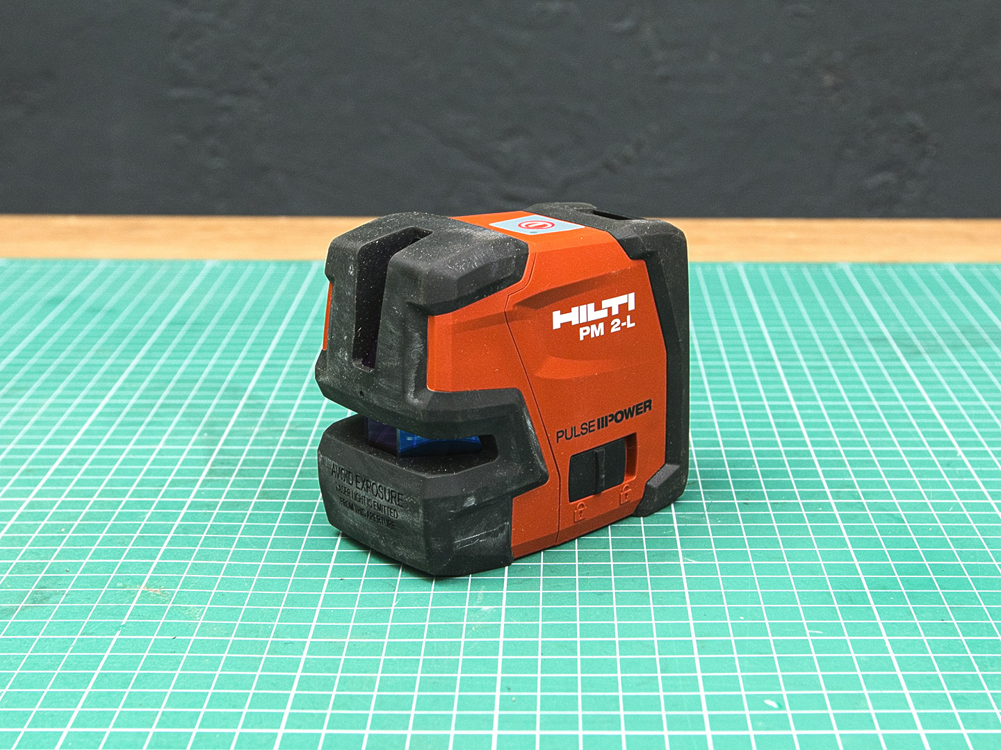Лазерный уровень Hilti PM 2-L  (03-03044)