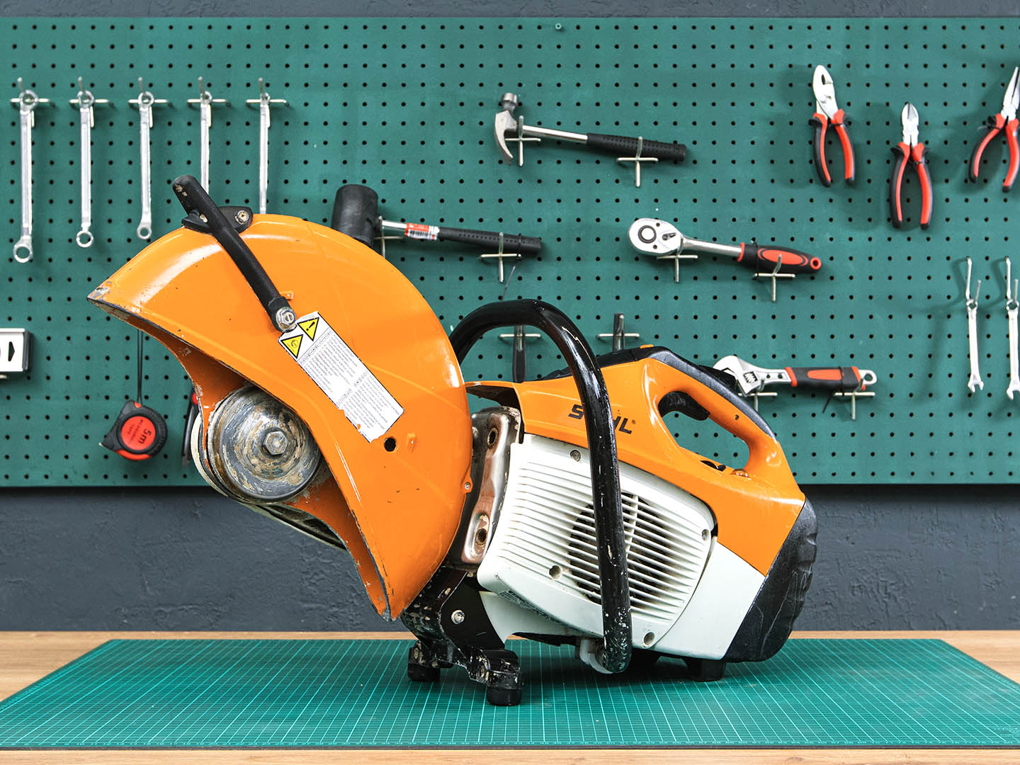 Бензорез STIHL TS 420  (01-11013)