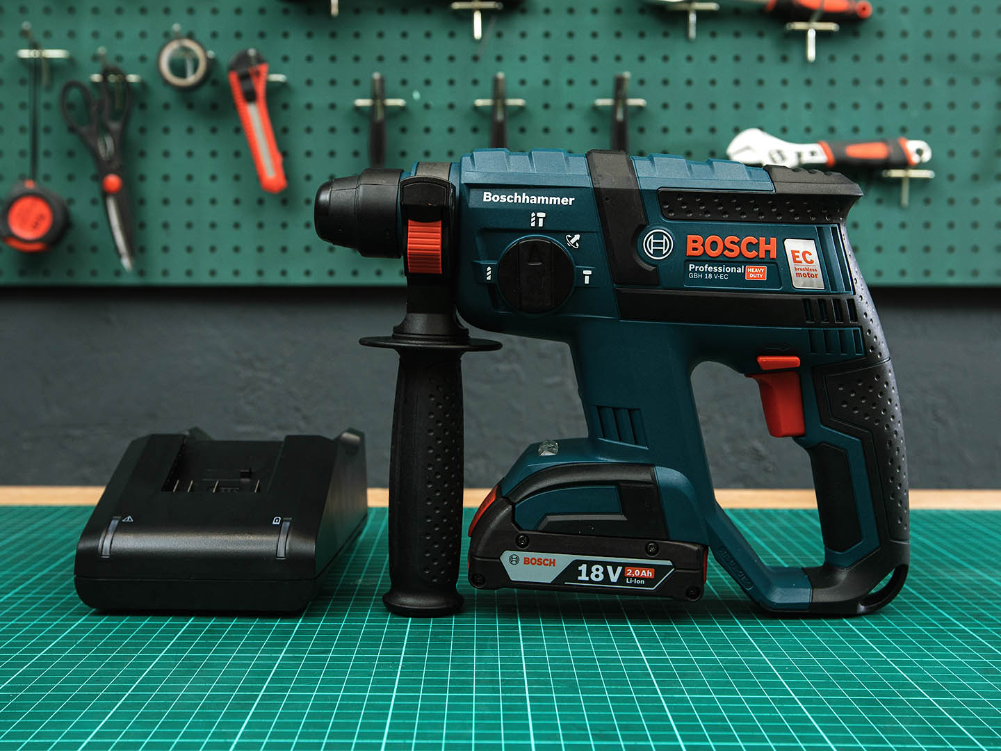 Аккумуляторный перфоратор Bosch GBH 18 V-EC  (03-14023)