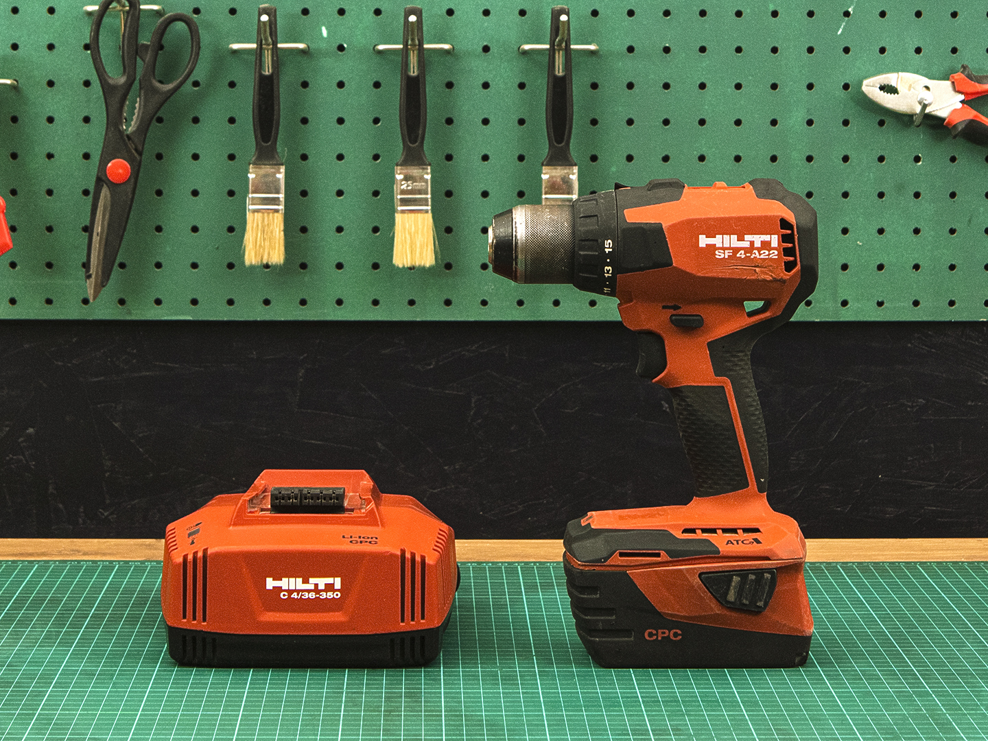 Шуруповёрт Hilti SF 4-A22  (05-06065)