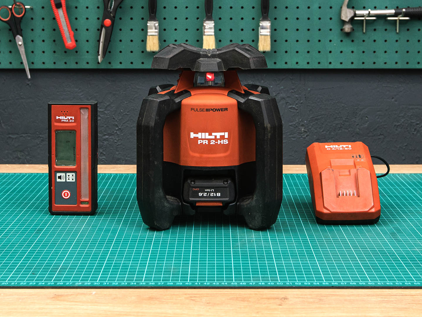 Лазерный уровень Hilti PR 2-HS A12  (02-10104)