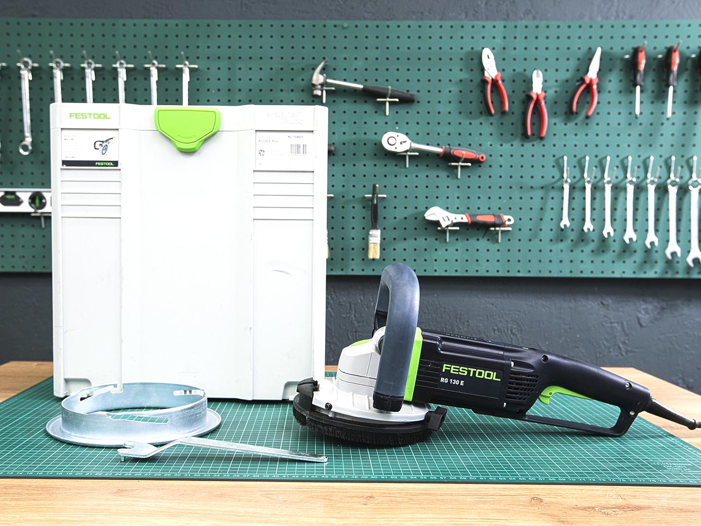 Шлифовальная зачистная машинка Festool RG 130 E-Plus  (03-11112)