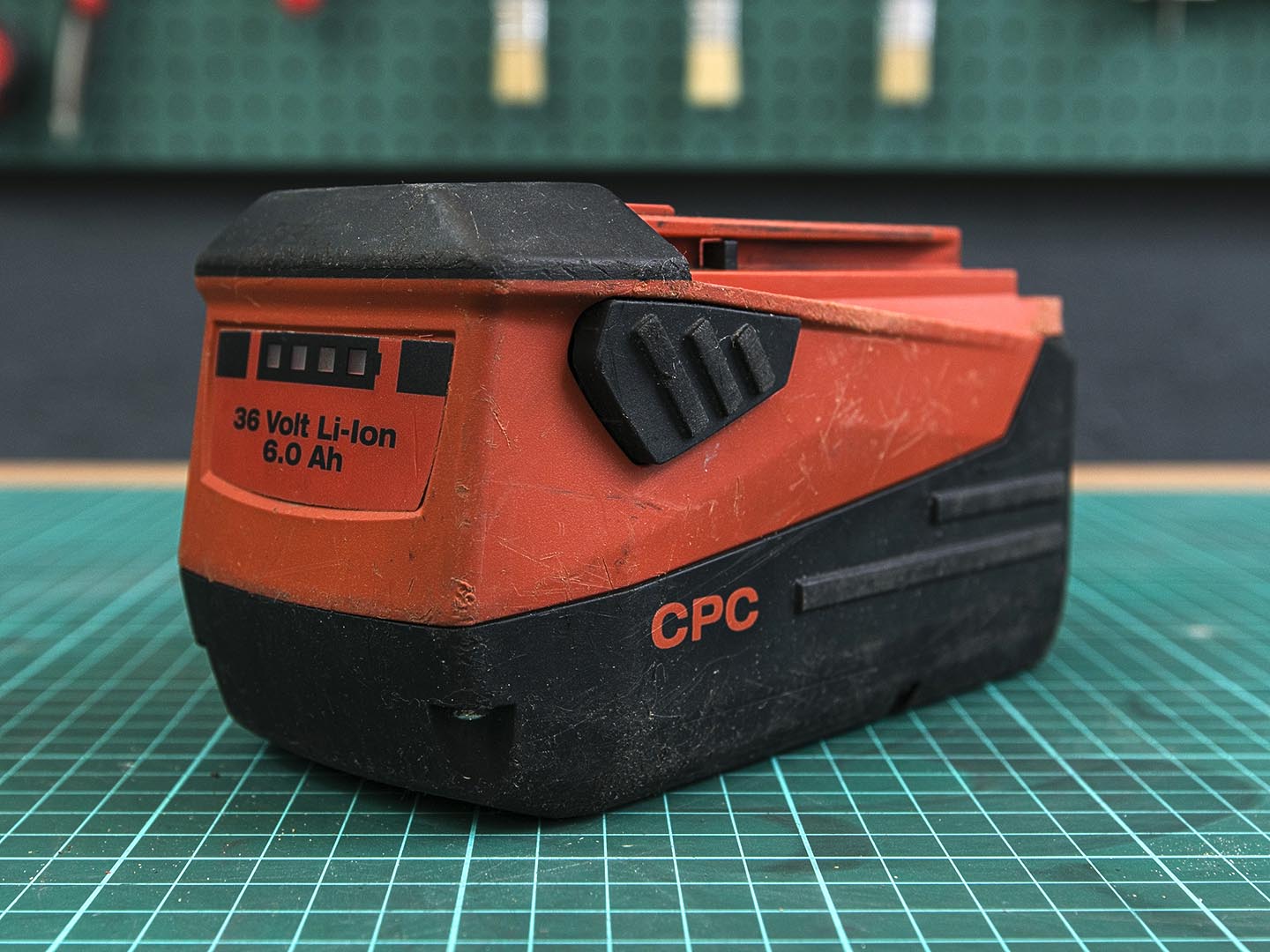 Батарея Hilti  B 36/6.0  (04-09112)