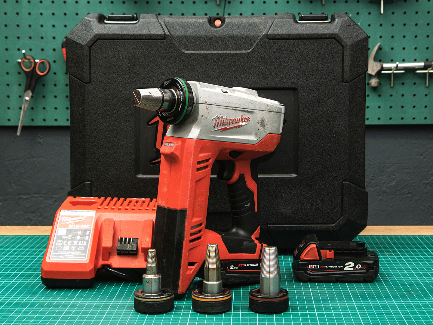 Расширительный инструмент Uponor Milwaukee HD18 PXP  (03-26114)