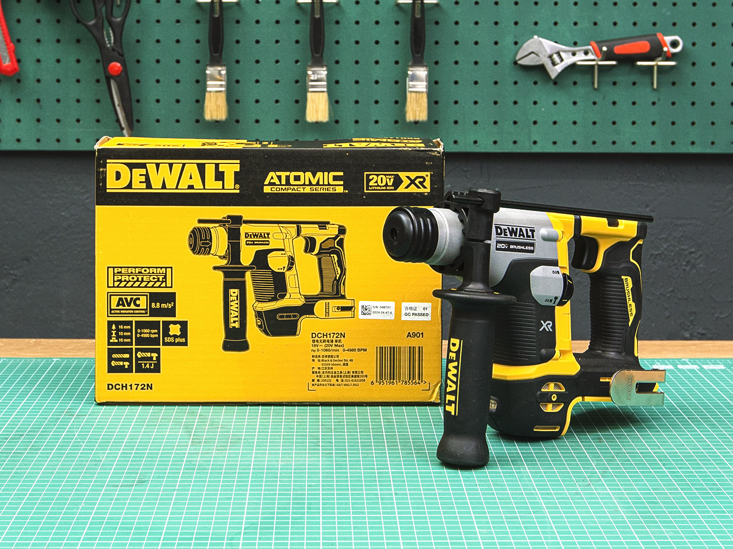 Перфоратор DEWALT DCH172N  (02-13034)