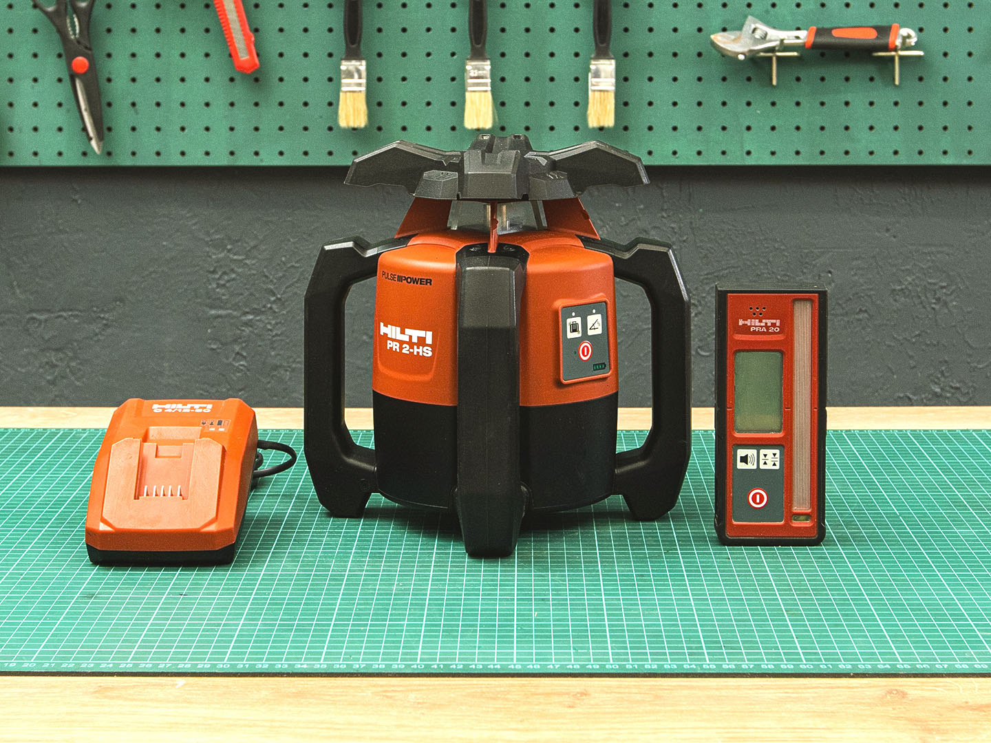 Лазерный ротационный нивелир  Hilti  PR 2-HS  (03-01063)