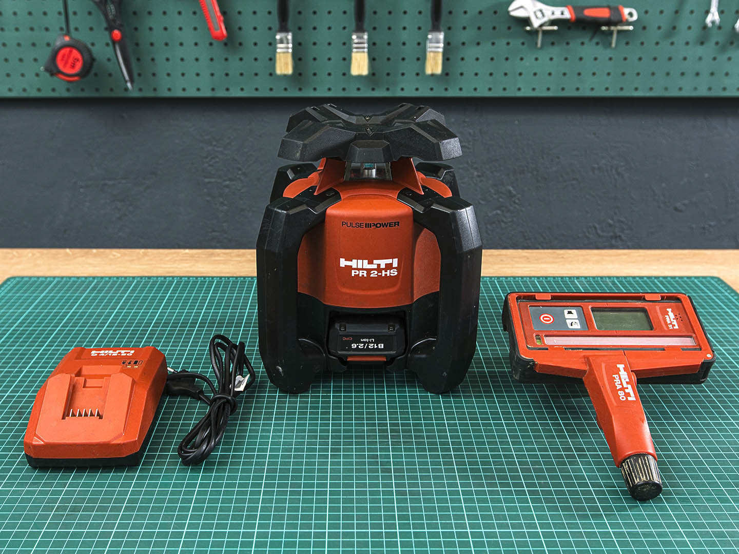 Лазерный уровень Hilti  PR 2-HS A12  (06-06122)