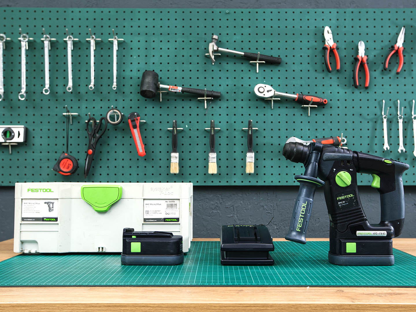 Аккумуляторный перфоратор Festool BHC 18  (04-25013)