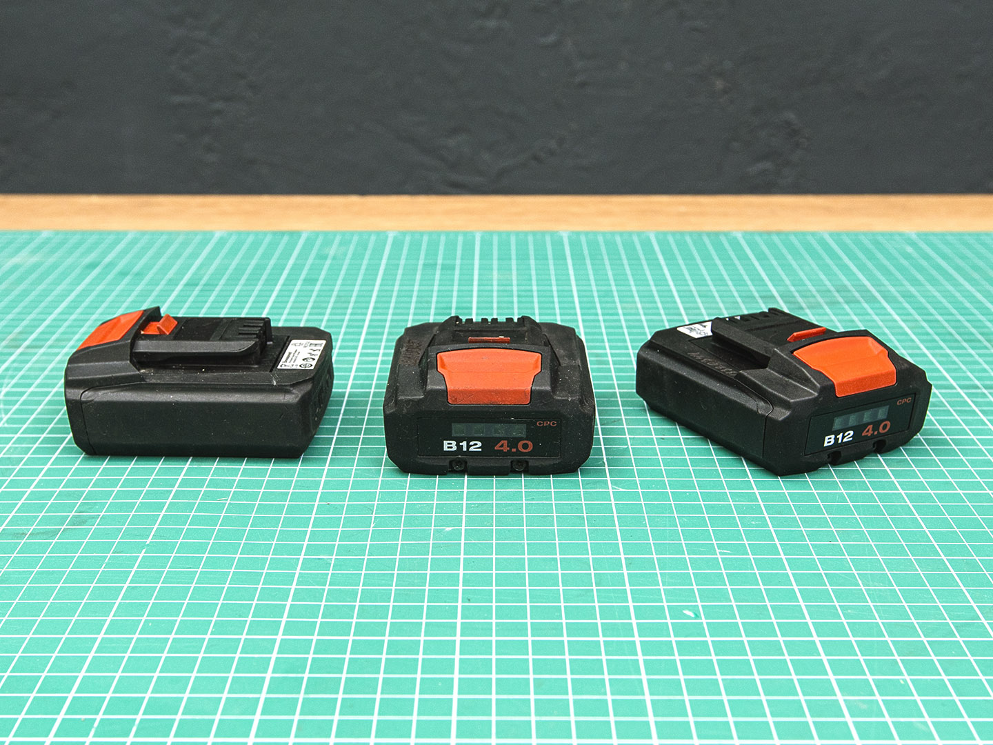 Батарея Hilti B 12/4.0 Li-ion  (21-04123)