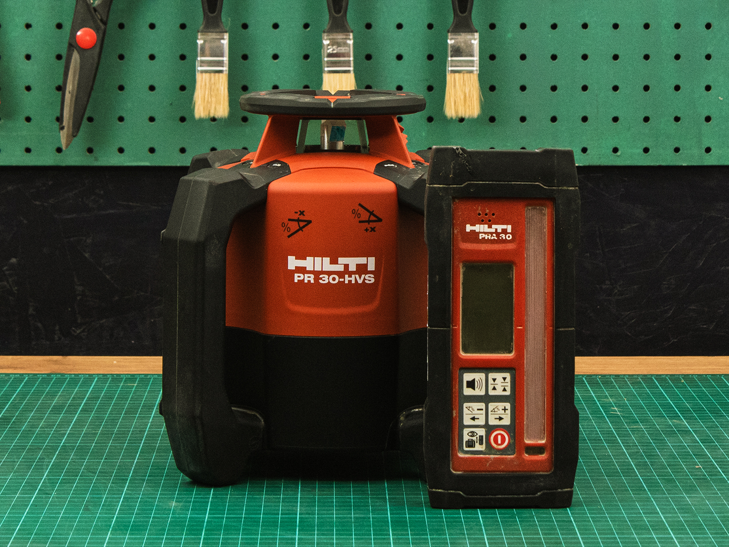 Ротационный нивелир Hilti PR 30-HVS  (01-27046)