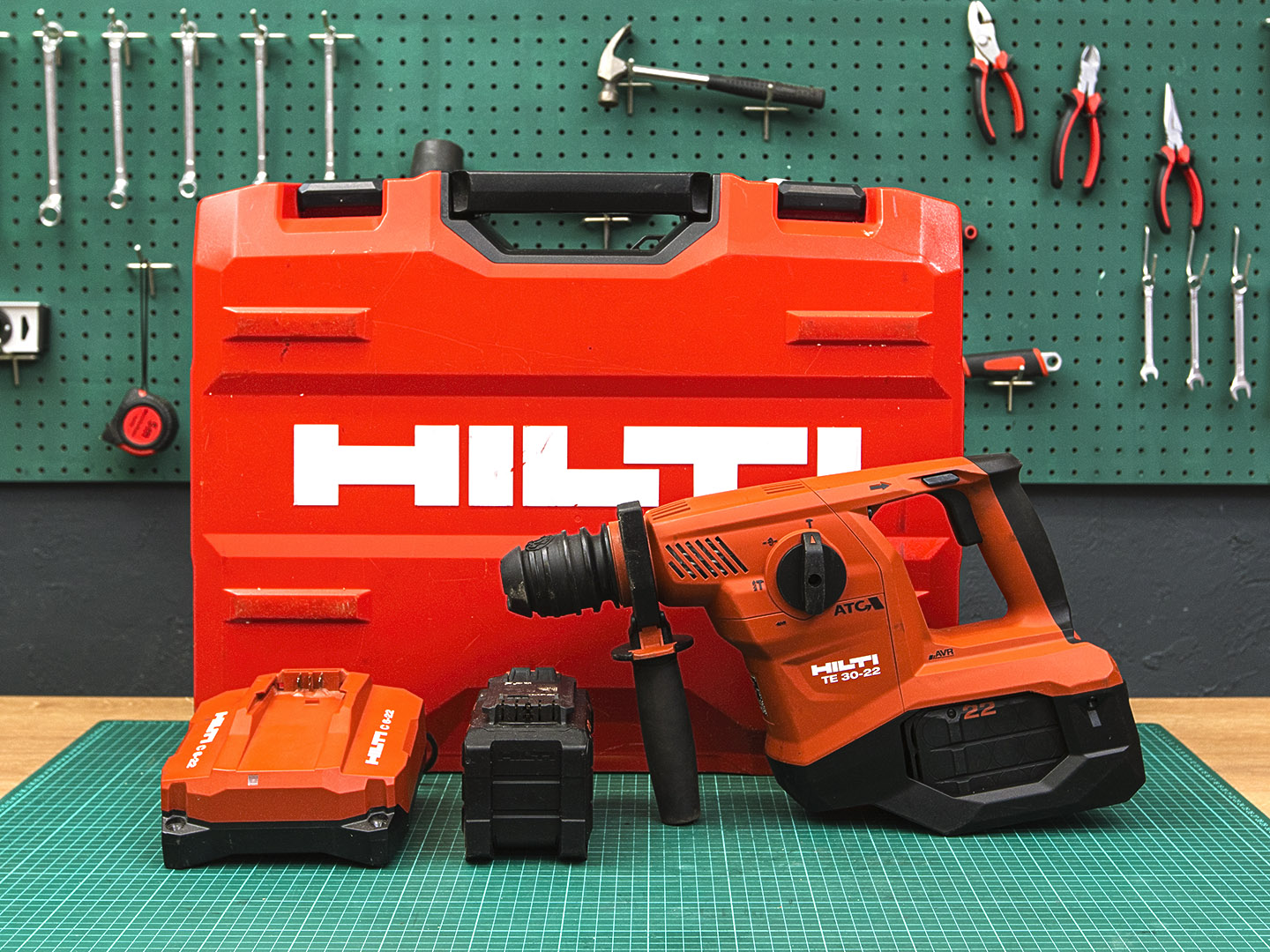 Аккумуляторный перфоратор Hilti  Nuron Te 30-22  (04-06103)
