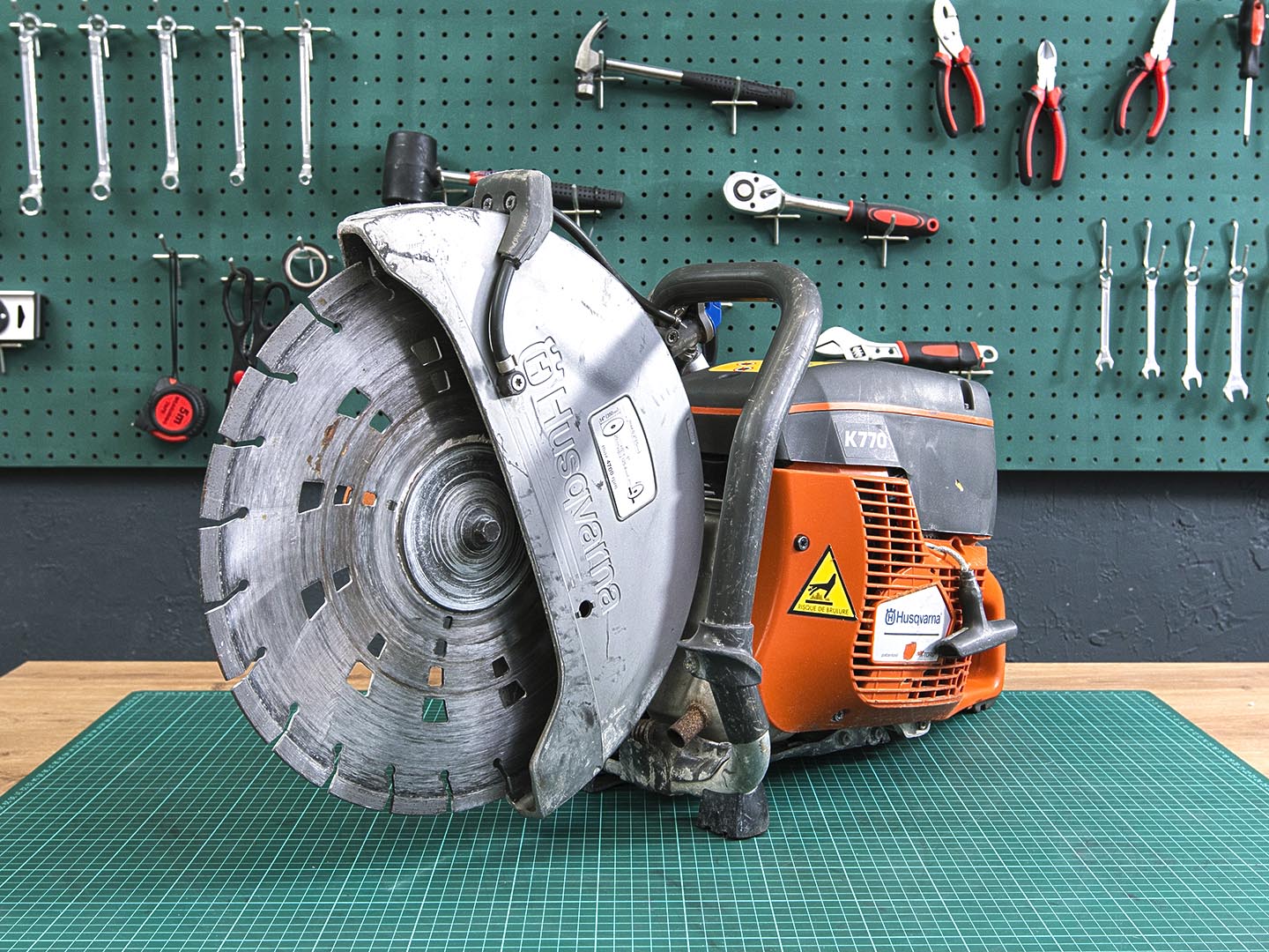 Бензорез  Husqvarna к 770  (01-01112)