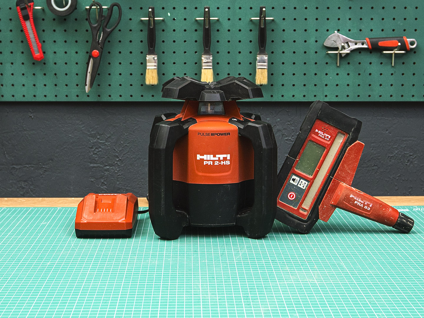 Ротационный нивелир Hilti PR 2-HS  (06-08123)