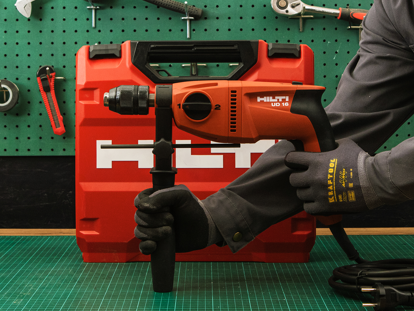 Дрель Hilti ud16  (01-29125)