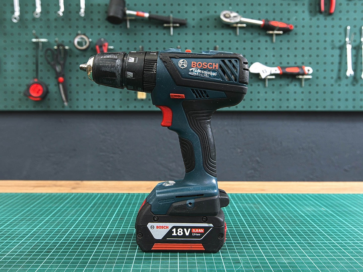 Аккумуляторный ударный шуруповерт bosch gsb 183 li. Аккумуляторный ударный шуруповерт bosch gsb 183 li